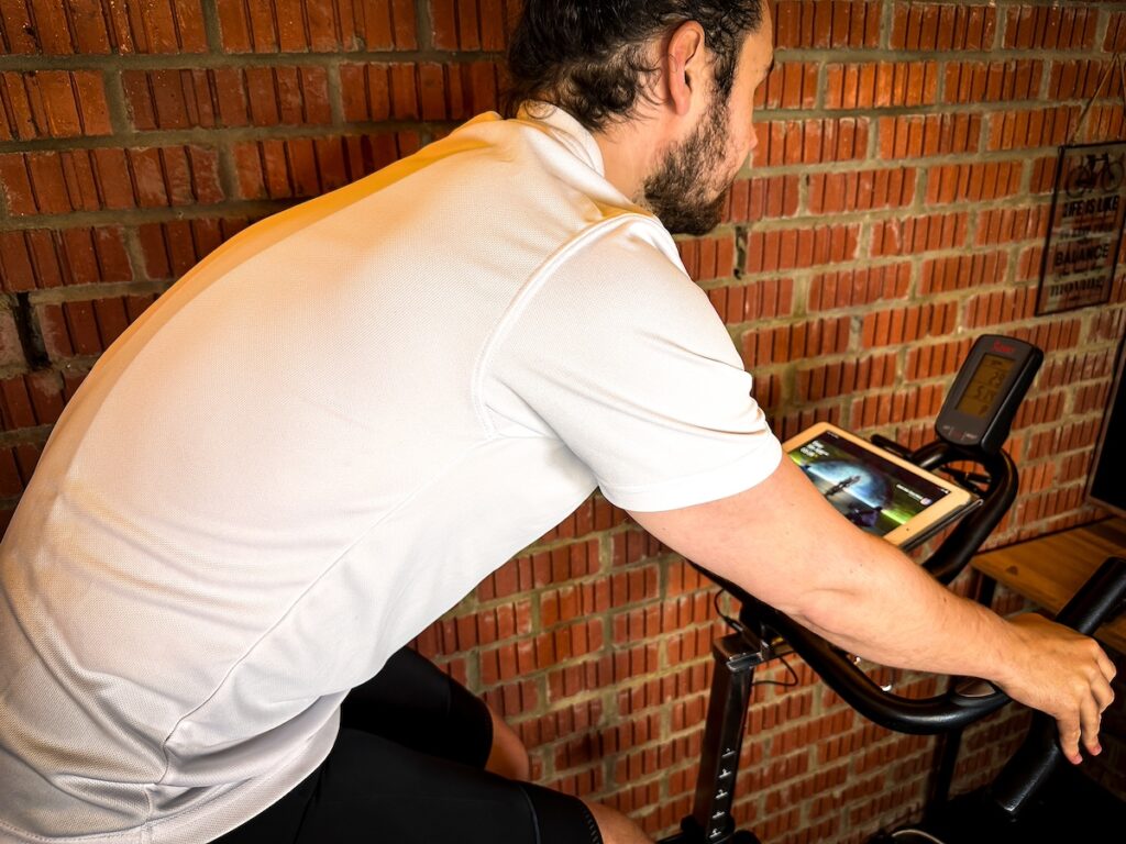 riding my spin bike with Apple fitness